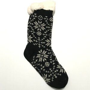 Black Rowan Snowflake Sherpa Lined Slipper Soc
